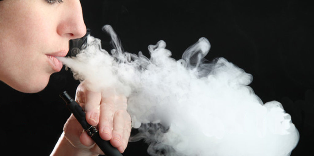 Dangers of Vaping: Pros and Cons of Vaping as Opposed to Smoking